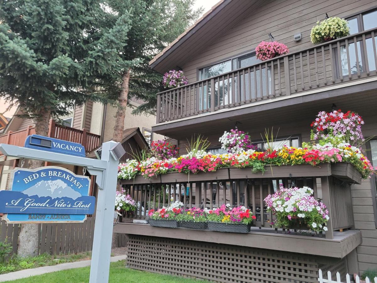 A Good Nite'S Rest Bed And Breakfast Banff Exterior photo